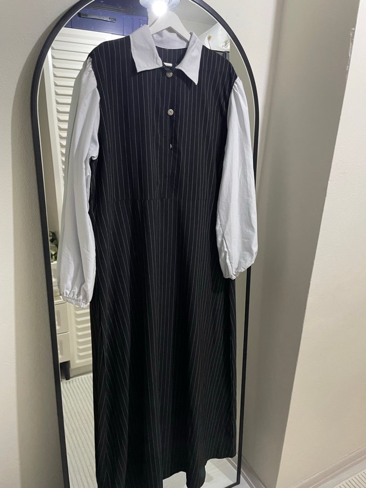 Düğmeli Çizgili Gri Beyaz Kadın Elbise - Görsel 3