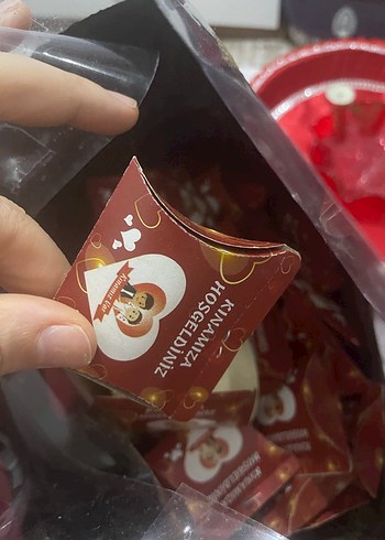 Kırmızı Saten Dantel Detaylı Dekoratif Tepsi - Görsel 2