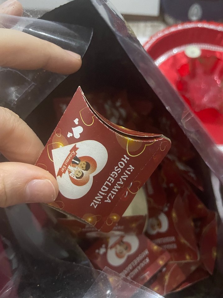 Kırmızı Saten Dantel Detaylı Dekoratif Tepsi - Görsel 2