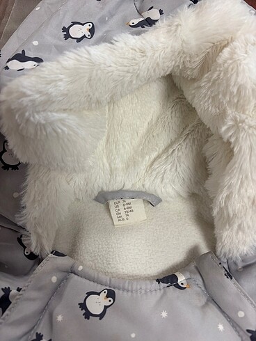H&M H&M 6-9 ay bebek tulumu