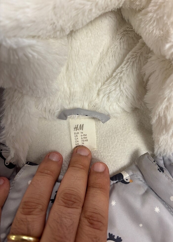 H&M 6-9 ay bebek tulumu - Görsel 3