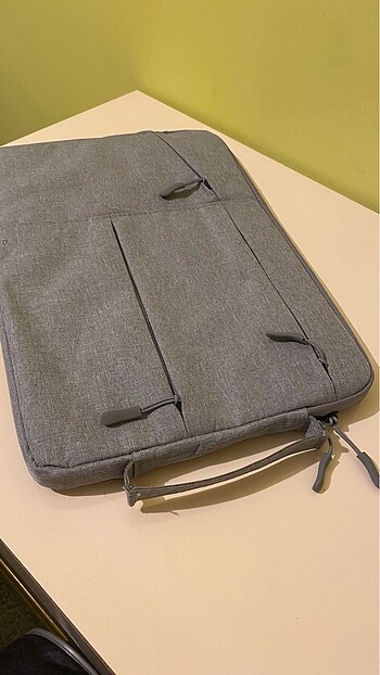 Apple macbook çantası