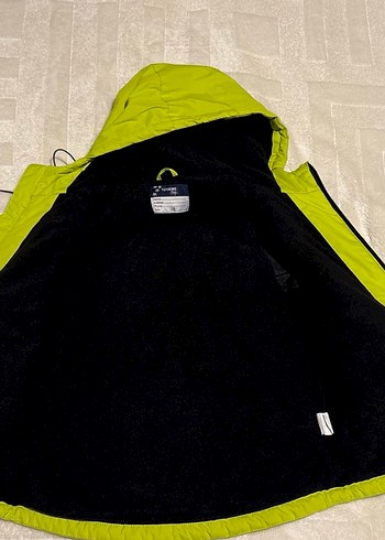 Yeşil Kapüşonlu Fermuarlı Erkek Çocuk mont 7 yaş - Görsel 3