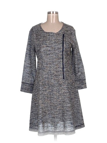 BCBG Maxazria Kısa Elbise %70 İndirimli.
