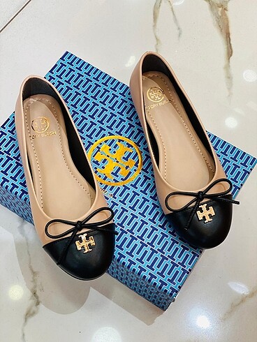 #toryburc