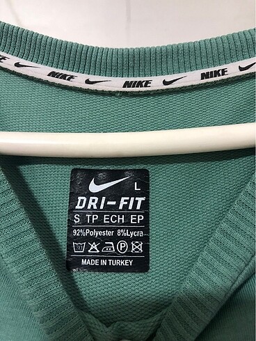 l Beden nike spor elbise
