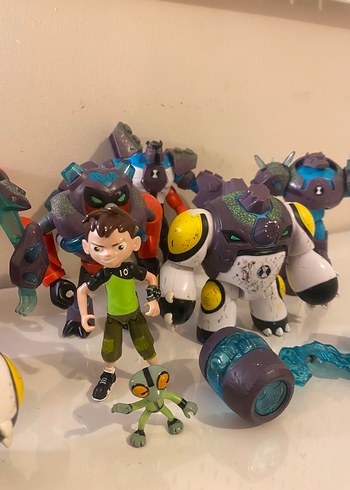 Beden Renkli Ben 10 Aksiyon Figürleri Seti