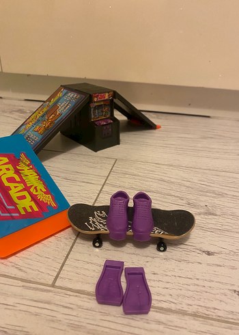 Renkli Hot Wheels Kaykay Oyuncak Seti - Görsel 7
