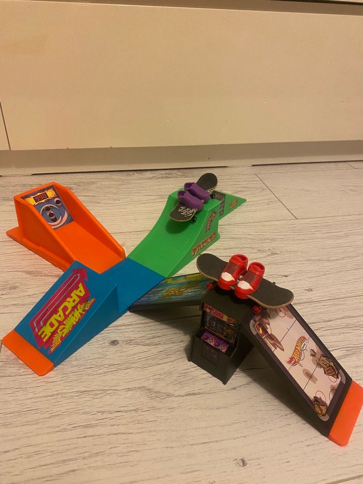 Renkli Hot Wheels Kaykay Oyuncak Seti - Görsel 5