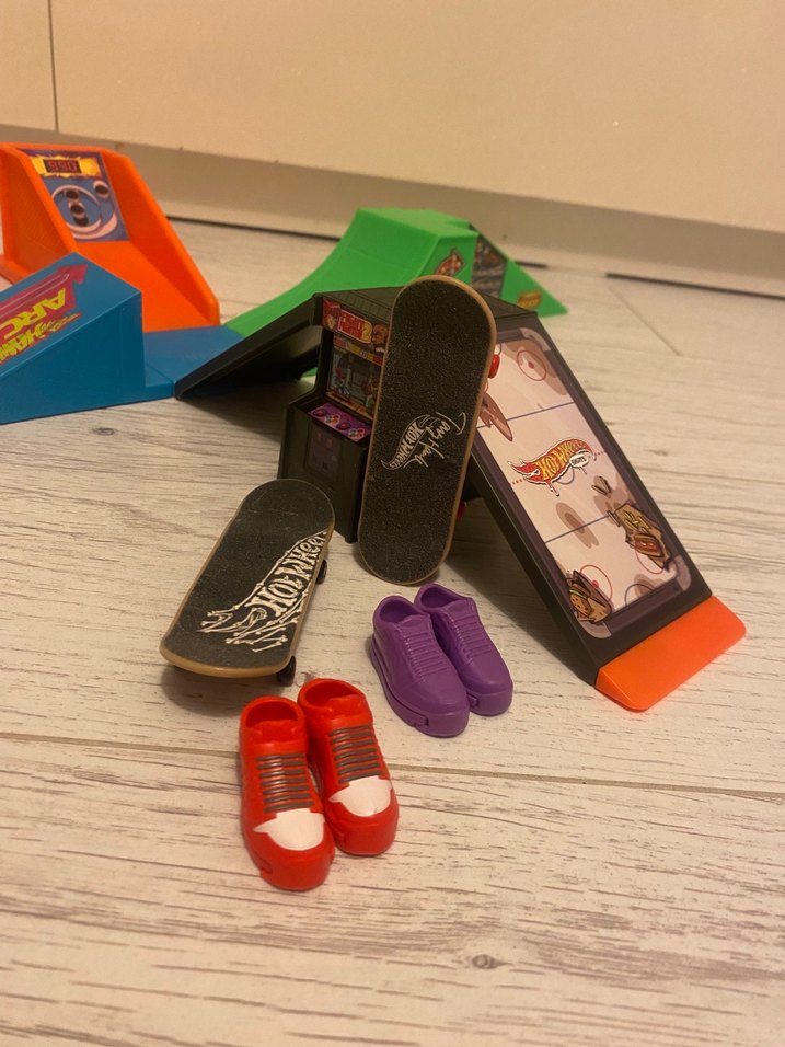 Renkli Hot Wheels Kaykay Oyuncak Seti - Görsel 4