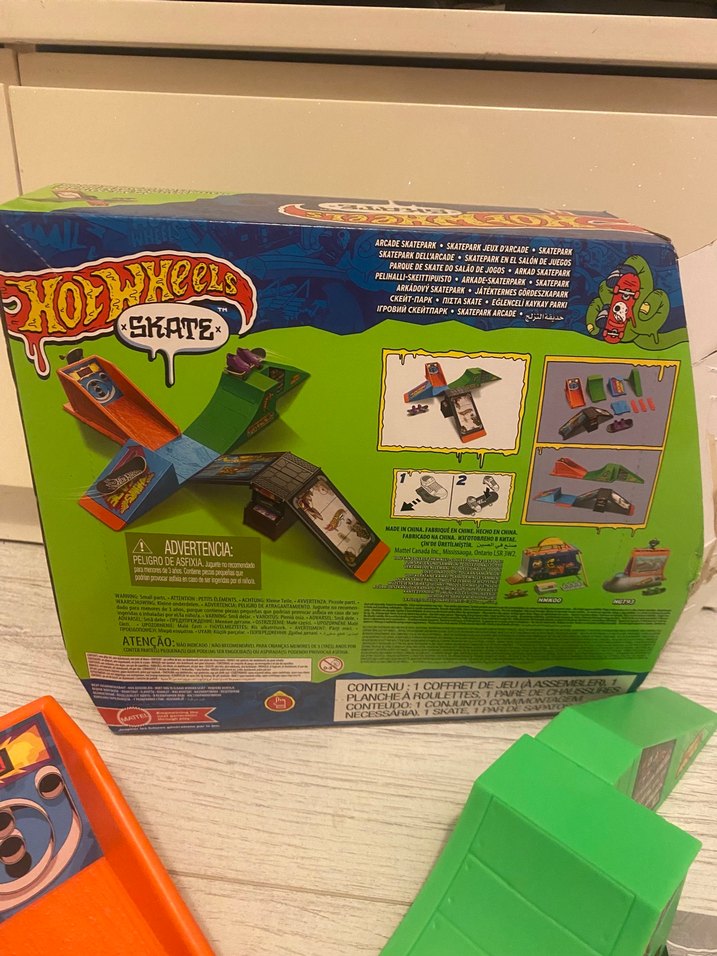 Renkli Hot Wheels Kaykay Oyuncak Seti - Görsel 2