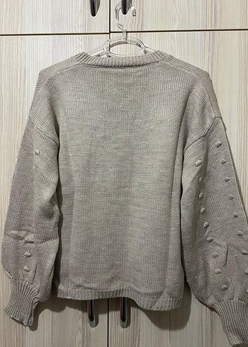 Bej V Yaka Örgü Kadın Kazak - Görsel 2