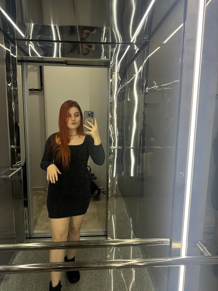 Uzun Kollu Siyah Gösterişli Mini Elbise - Görsel 2