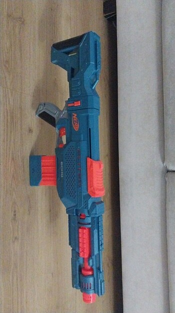  Nerf 
