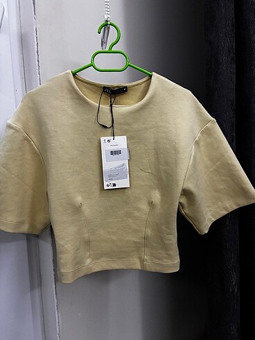 s Beden Tereyağı sarısı zara tişört