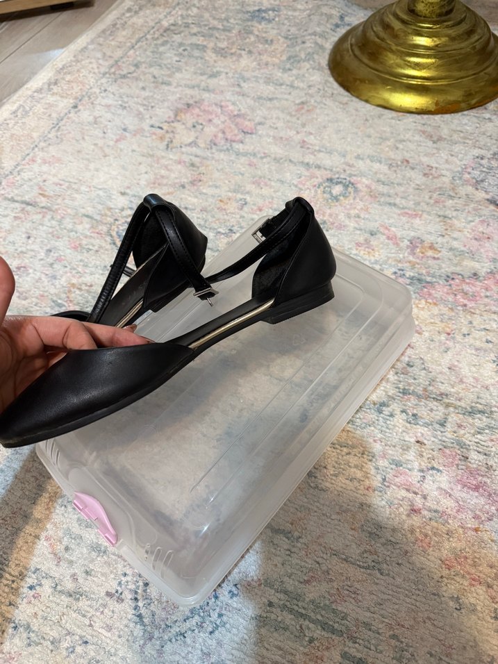 Siyah Tokalı İnce Topuklu Kadın Ayakkabı - Görsel 3