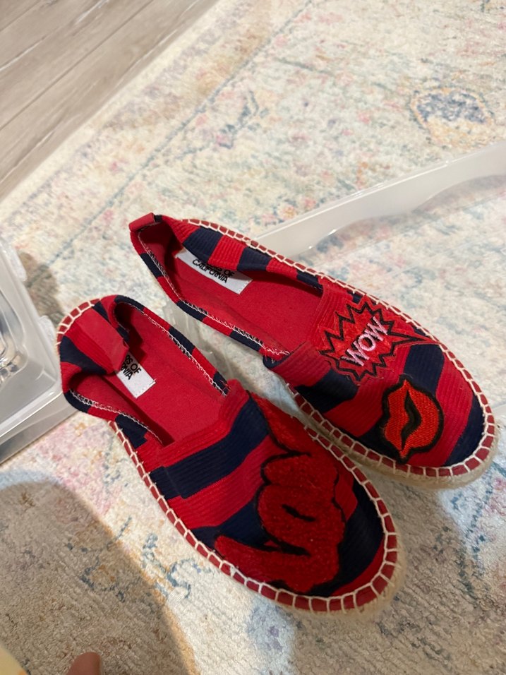 Yurt dışı Kırmızı Nakışlı Kadın Dolgu Topuk Espadril - Görsel 4