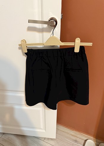 Düğmeli Siyah Süet Mini Etek - Görsel 4