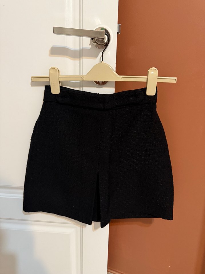 Siyah Kemerli Mini Etek kışlık - Görsel 3