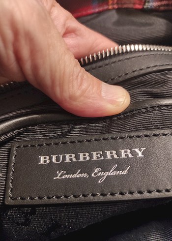 Burberry Ekose Desenli Kadın Sırt Çantası - Görsel 6