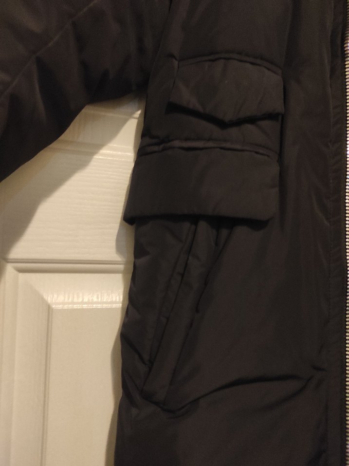 Deri Detaylı Siyah kaban - Görsel 3