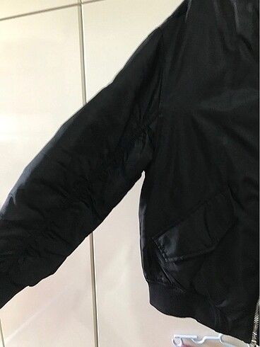 xs Beden siyah Renk bershka bomber ceket