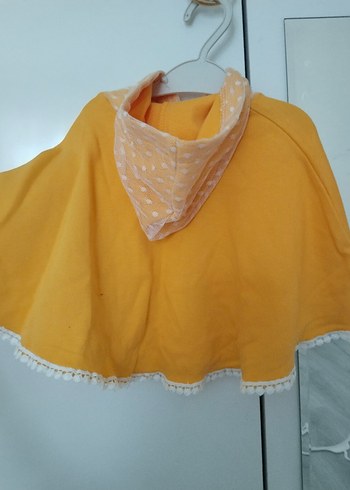 Sarı Düğmeli Kız Çocuk Panço - Görsel 3