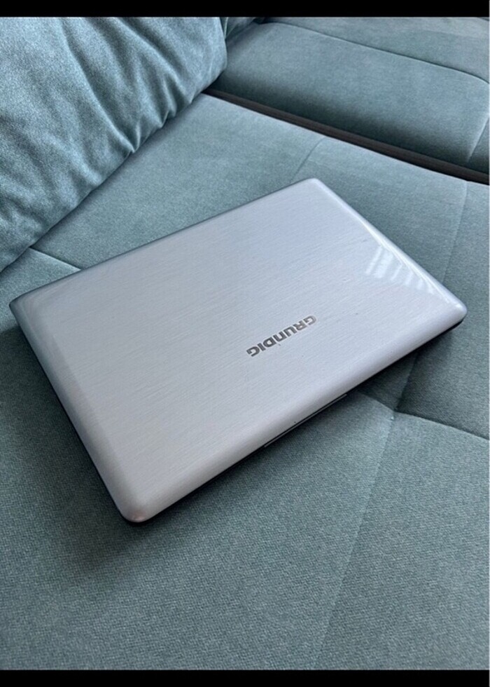 Grundig laptop - Görsel 2