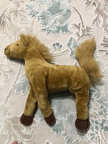 Peluş at