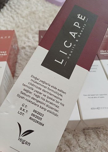 Beden Licape Cilt & Makyaj Temizleme Yağı 400 ml