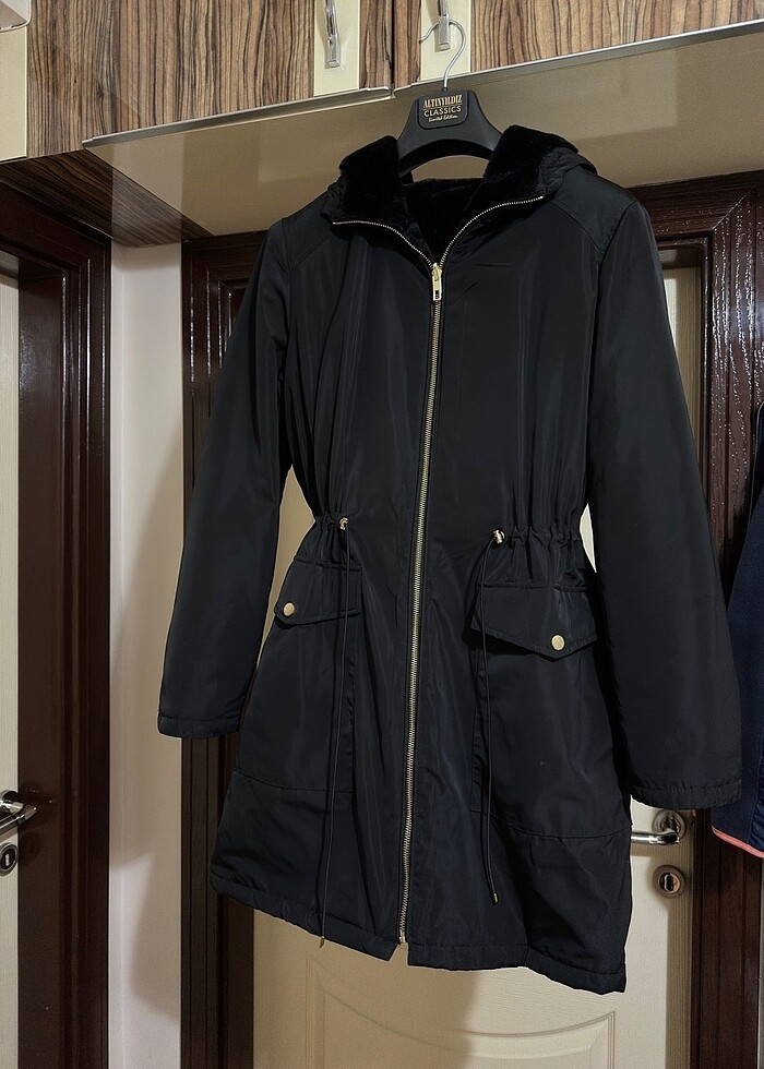 Only Kadın Çift Taraflı Kürklü Siyah Parka - Görsel 5