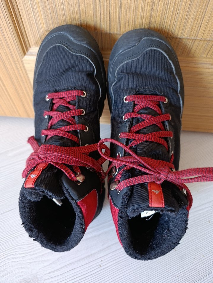 Kırmızı Kauçuk unisex Botlar. Guechua marka 38 numara. - Görsel 2