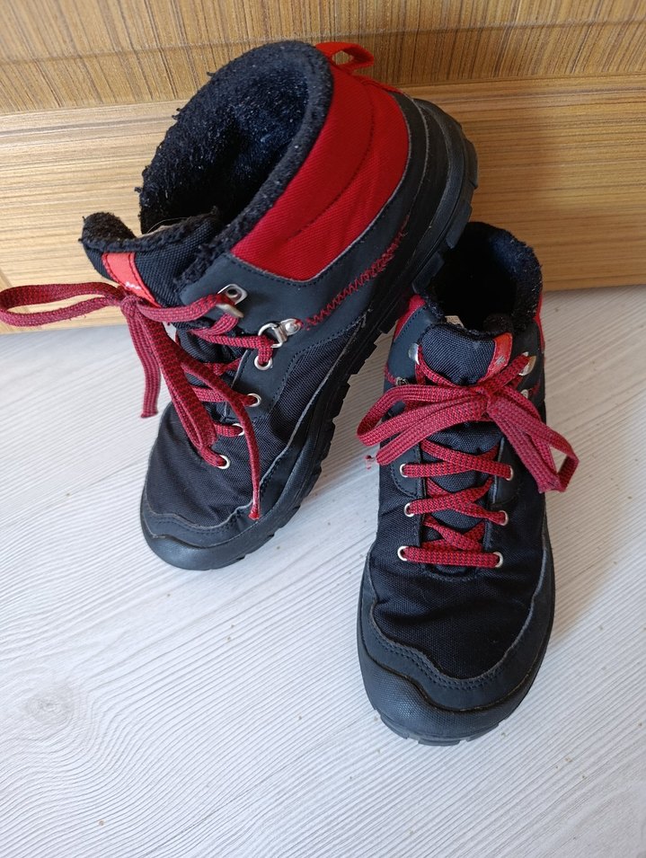 Kırmızı Kauçuk unisex Botlar. Guechua marka 38 numara. - Görsel 4