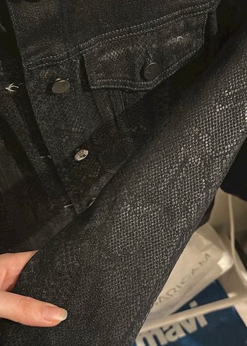 Mavi marka Yılan Desenli Siyah Denim Kadın Ceket - Görsel 2