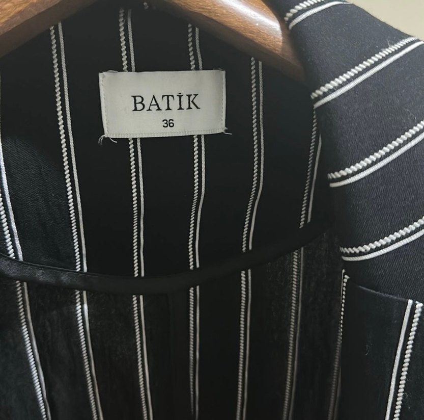 Kadın Siyah Çizgili Düğmeli Blazer Ceket takım. - Görsel 3