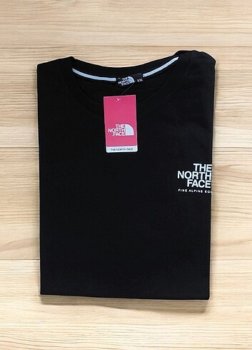 The North Face Tişört