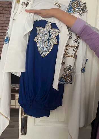 38 Beden beyaz Renk Uzun Kollu İşlemeli Beyaz Mini Hint Elbisesi