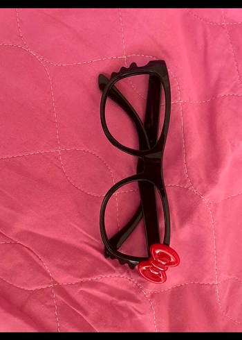  Beden hello kitty gozluk