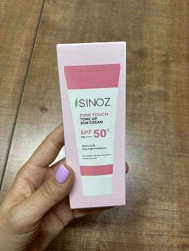 Sinoz Pembe Yüz Güneş Kremi