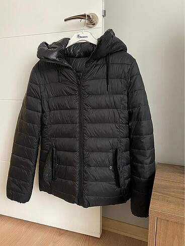 Zara mont