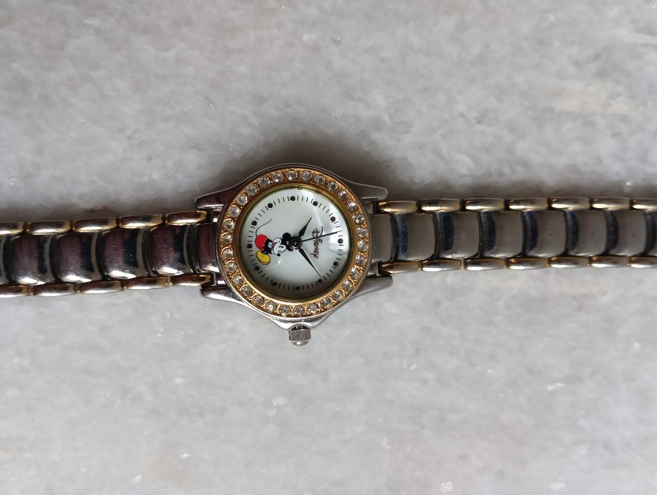 Disney Mickey Mouse Vintage Kol Saati — görsel 3/7
