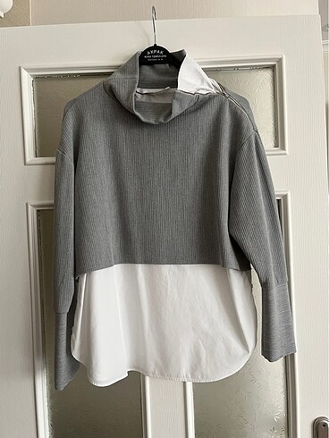 Zara swetshirt
