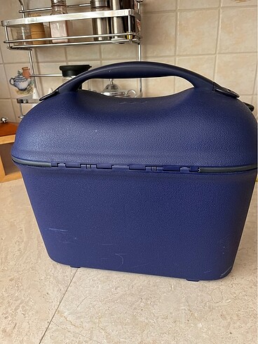 Beden Samsonite makyaj çantası