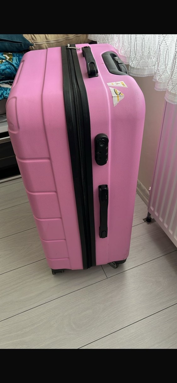 Pastel Pembe Fermuarlı  Valizi - Görsel 3