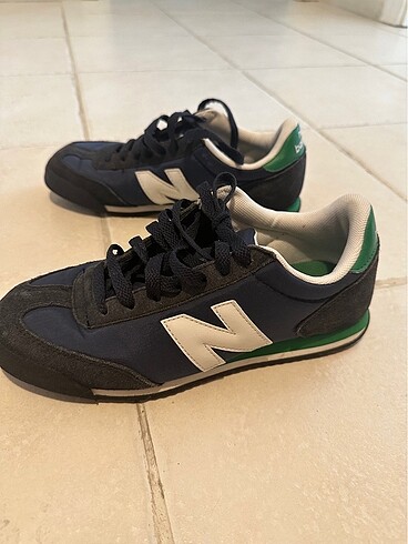 38,5 Beden New blance 38,5 numara Spor Ayakkabi