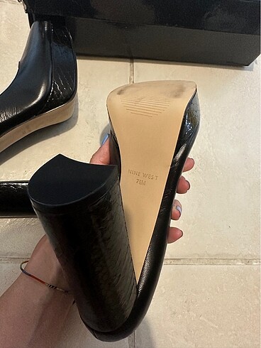 38 Beden siyah Renk Nine west 38 numara Topuklu Ayakkabı