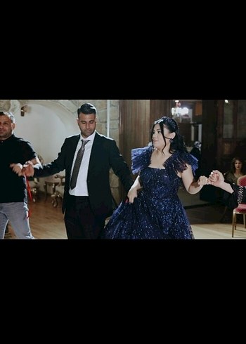 m Beden siyah Renk Lacivert Parıltılı Uzun Çiçek Desenli Notalı Yaka Elbise