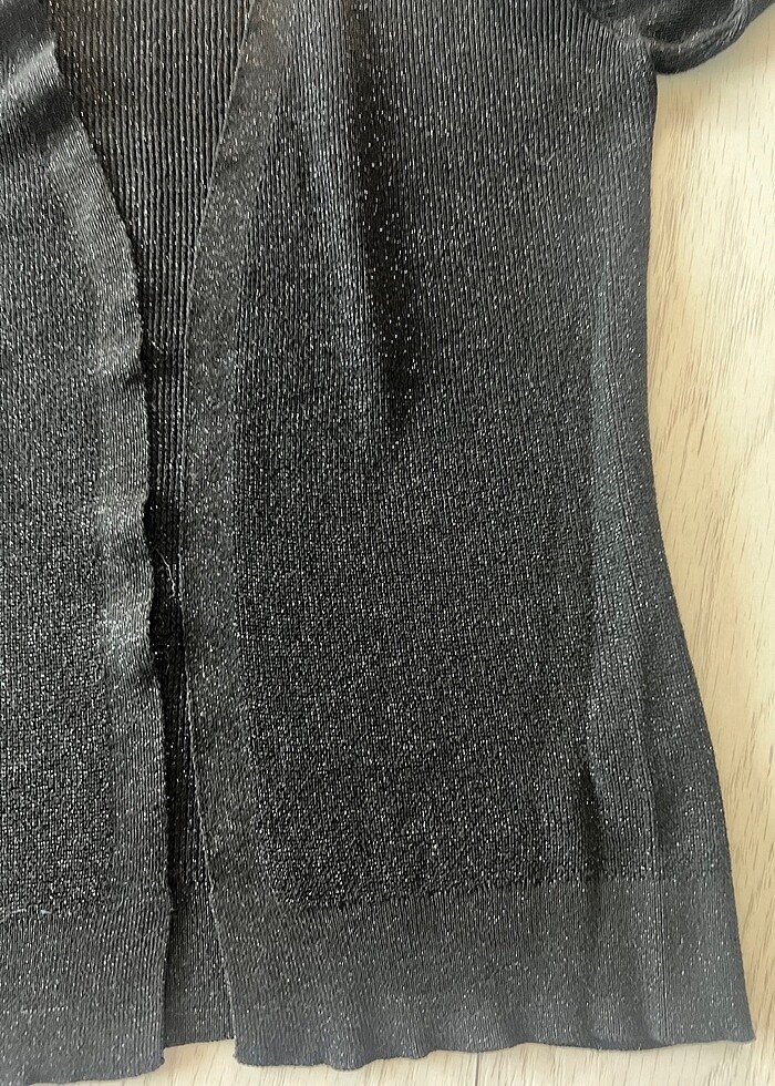 Siyah ceket 1 2 defa kullandım simli kumaşı - Görsel 2