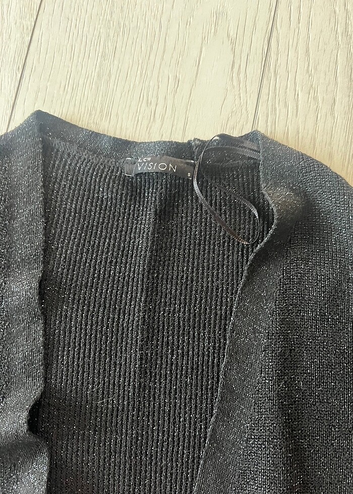 Siyah ceket 1 2 defa kullandım simli kumaşı - Görsel 3