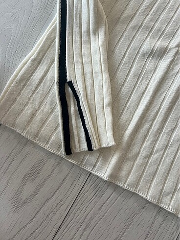 Triko bluz tesettüre uygun - Görsel 4